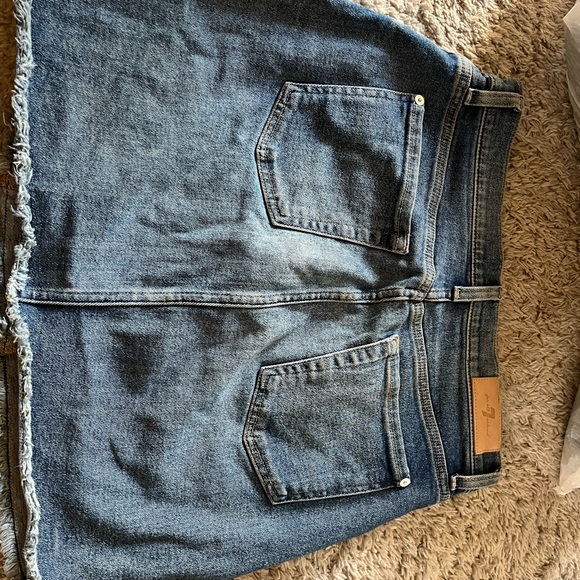 7 for all mankind mini skirt size 28 - Picture 3 of 4